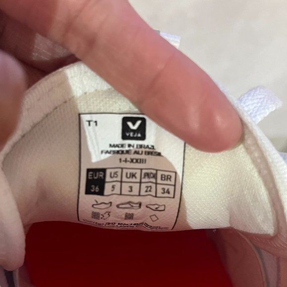 Veja Shoes - Picture 6 of 6